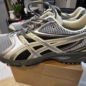 Asics Gel-DS Trainer 14 Truffle Grey 1203A607-020 Men's Size 12 NEW HTF Trainer